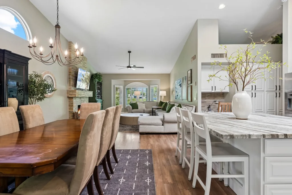Dining and living area at Guiding Road Scottsdale