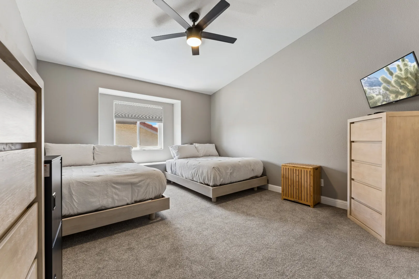 Fifth shared bedroom at the Scottsdale mens rehab residence